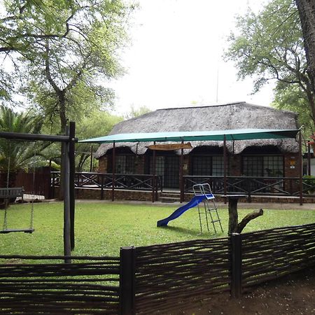 Weltevrede Lodge - Self Catering Houses Marloth Park Exterior foto