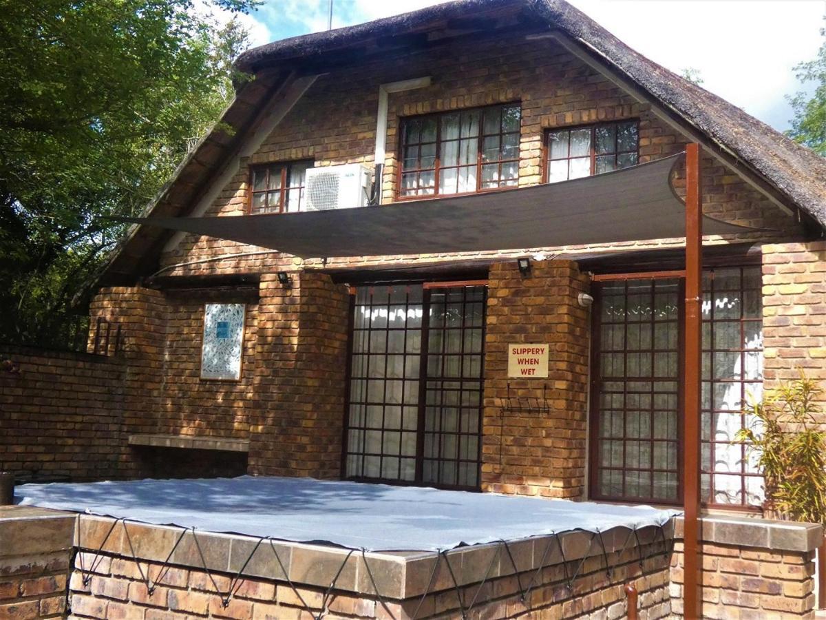 Weltevrede Lodge - Self Catering Houses Marloth Park Exterior foto