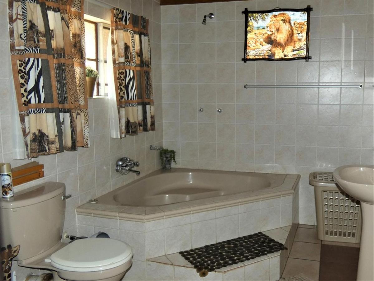 Weltevrede Lodge - Self Catering Houses Marloth Park Exterior foto